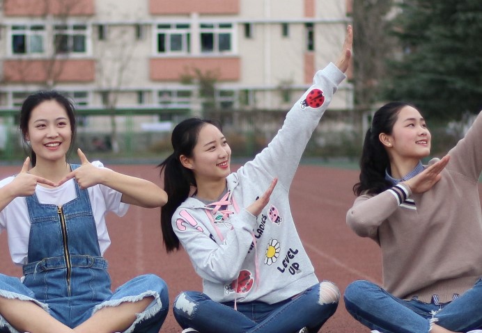 四川工程職業(yè)技術(shù)學(xué)院學(xué)子風(fēng)采