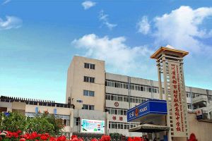 成都市財貿(mào)職高2019年招生簡章