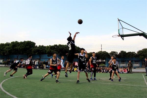 成都棠湖科學(xué)技術(shù)學(xué)校 成都棠湖科學(xué)技術(shù)學(xué)校