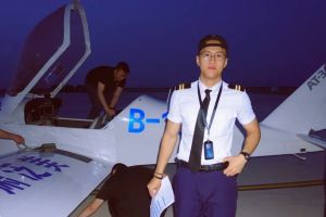 四川中職院校專修報(bào)道|四川西南航空職業(yè)學(xué)院成為固定翼駕駛學(xué)員的是他