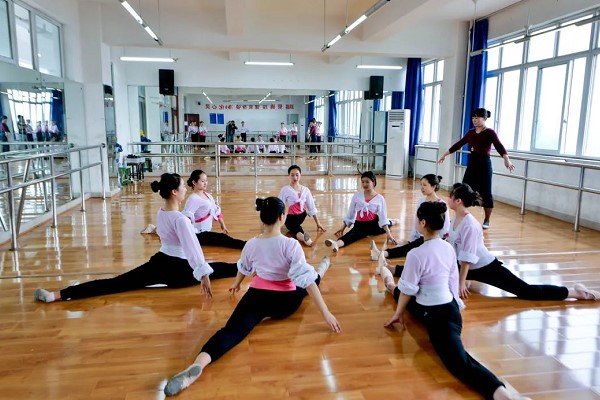 四川師范大學(xué)幼師學(xué)院招生條件