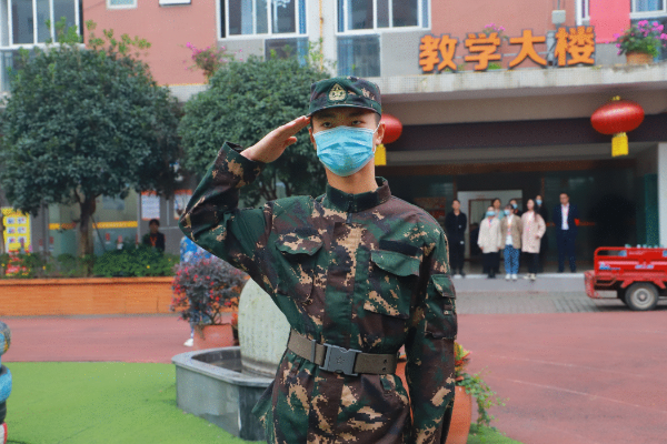 四川興科城市交通技工學(xué)校