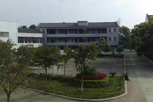 四川省金堂縣職業(yè)高級(jí)中學(xué) 四川省金堂縣職業(yè)高級(jí)中學(xué)