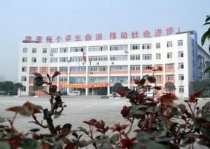 2022年成都指南針職業(yè)技術(shù)學(xué)校招生計劃|錄取規(guī)則|助學(xué)政策