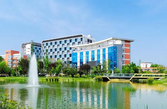 成都鐵路衛(wèi)校