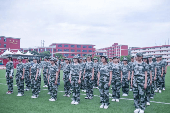 成都川科外國(guó)語(yǔ)學(xué)校 成都川科外國(guó)語(yǔ)學(xué)校