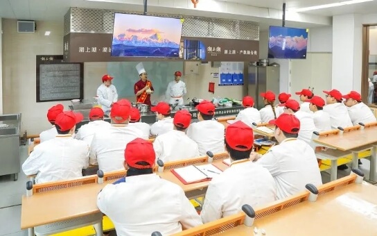 成都新東方高級(jí)技工學(xué)校