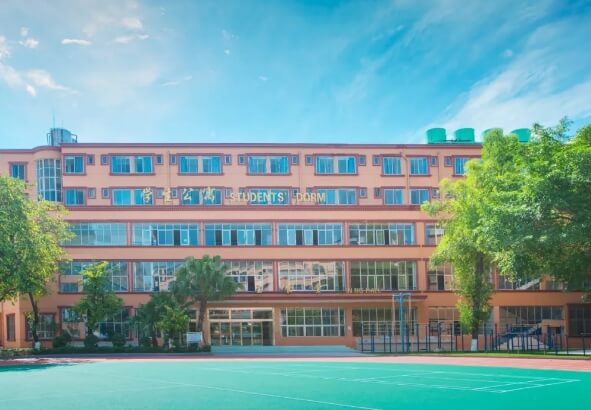 成都市金牛區(qū)實(shí)外高級(jí)中學(xué)