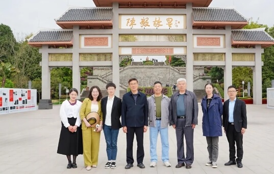 四川希望汽車職業(yè)學(xué)院