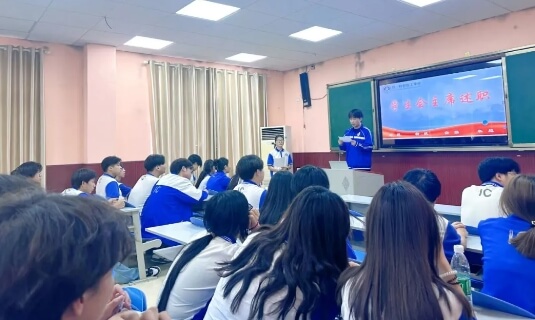 四川科創(chuàng)技工學(xué)校