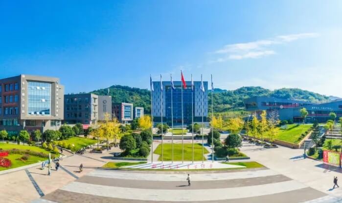 四川科技職業(yè)學院中職部 四川科技職業(yè)學院中職部