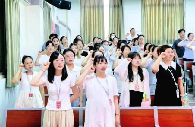 四川五月花技師學院