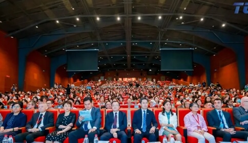 四川省成都藝體中學(xué)