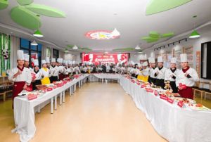 2026年新津成外學(xué)費(fèi)是多少_伙食費(fèi)高嗎