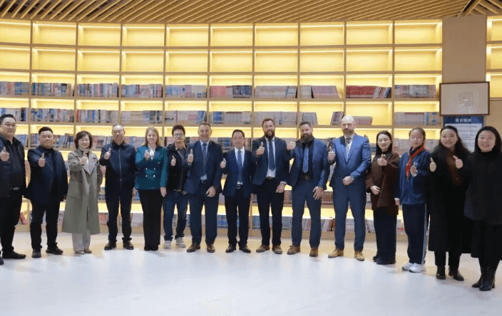 領(lǐng)川學(xué)校 領(lǐng)川學(xué)校