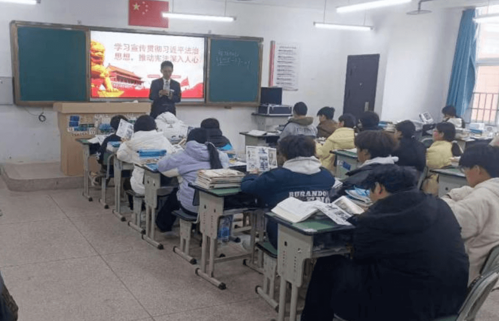 達(dá)州技師學(xué)院